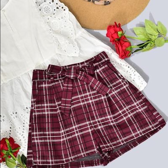 Wine Plaid Tie Waist Shorts - Picture 4 of 6